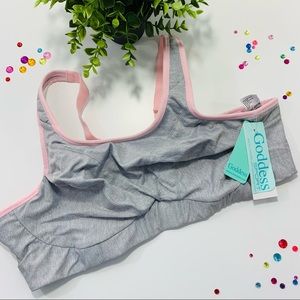 Goddess Wireless Full-Figure Sports Bra 40DDD (40F)